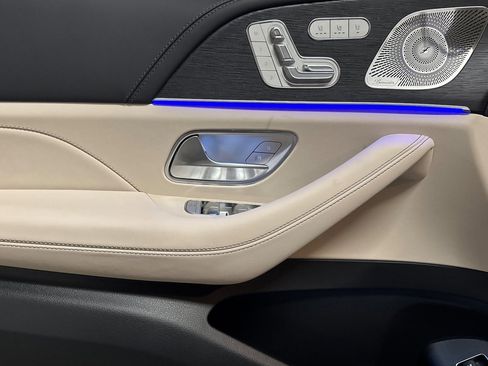 New 2026 Mercedes-Benz GLE 63 AMG S image 12