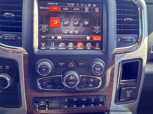 Used 2016 RAM 3500 Laramie image 26