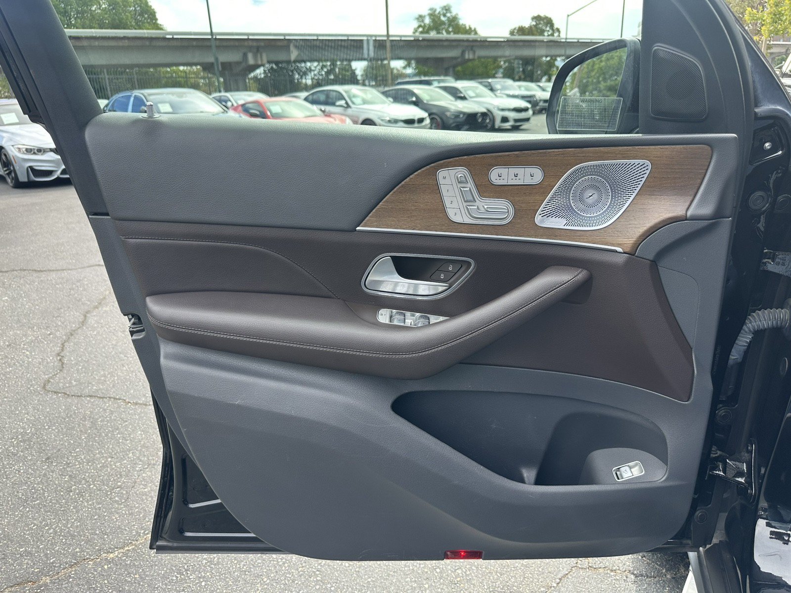 Used 2020 Mercedes-Benz GLS 580 4MATIC image 28