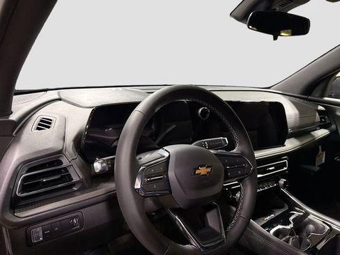 New 2026 Chevrolet Traverse LT w/ LPO, Floor Liner Package image 12