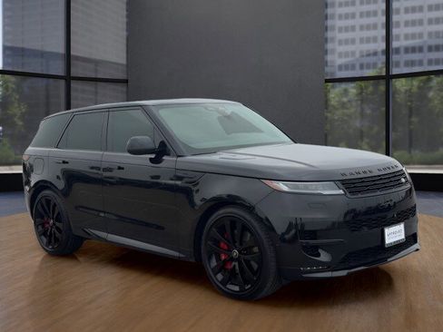 Used 2025 Land Rover Range Rover Sport Dynamic SE AWD/4WD image 7