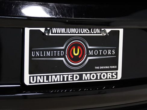 Used 2019 Ford Mustang Premium RWD image 13
