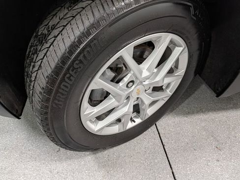 Certified 2023 Chevrolet Equinox LT image 9