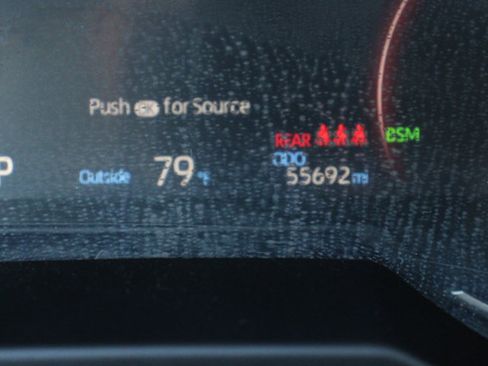 Used 2024 Toyota RAV4 XLE FWD image 27