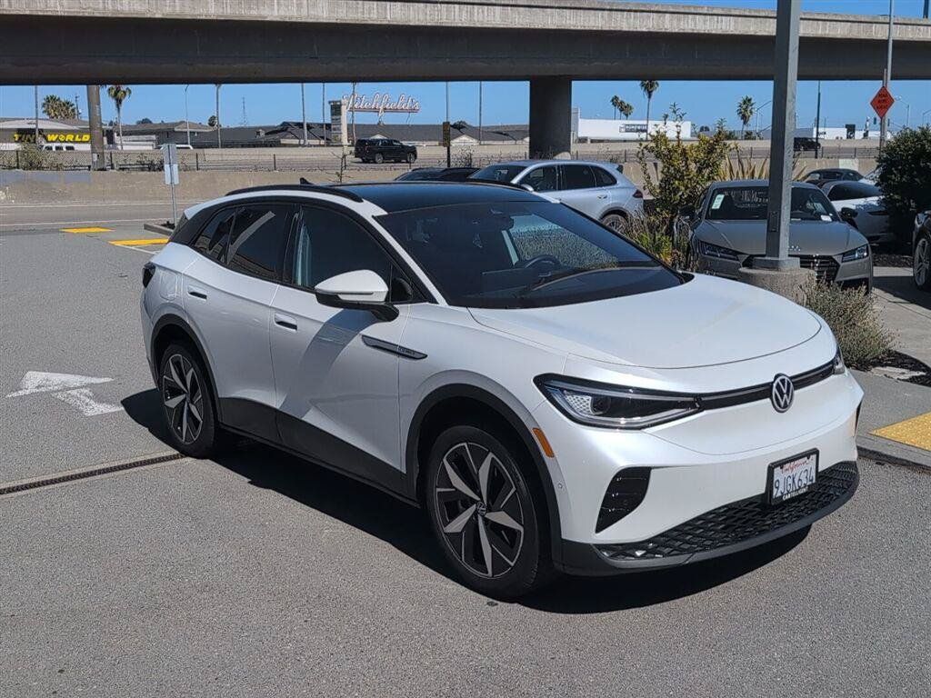 Used 2023 Volkswagen ID.4 Pro S AWD/4WD image 4