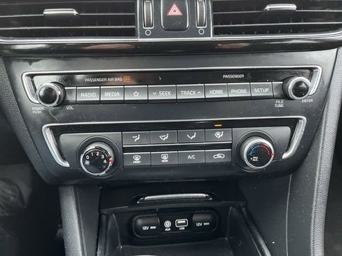 Used 2019 Kia Optima LX w/ LX 17" Wheel Package image 18