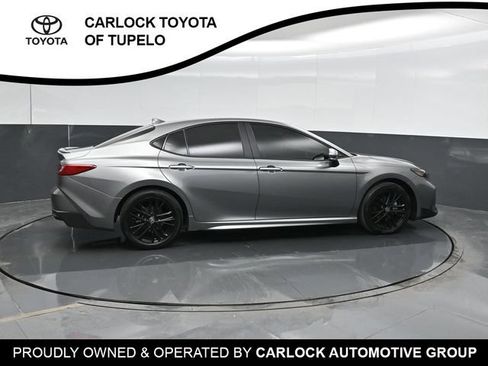 Used 2026 Toyota Camry SE w/ Convenience Package FWD image 4