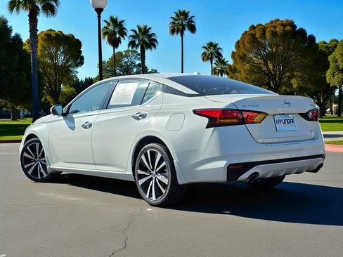 Used 2022 Nissan Altima 2.5 Platinum image 7