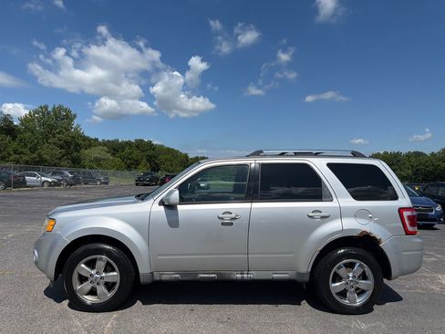 Used 2012 Ford Escape Limited AWD/4WD image 1