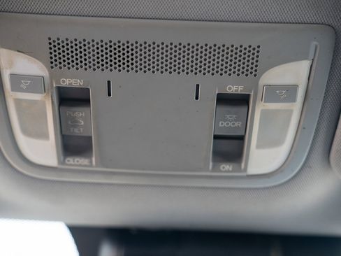 Used 2021 Acura ILX image 38