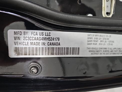 Used 2021 Chrysler 300 Touring w/ Sport Appearance Package RWD image 29