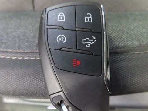 Used 2025 GMC Sierra 2500 SLE w/ SLE Convenience Package AWD/4WD image 67