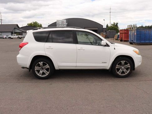 Used 2008 Toyota RAV4 Sport AWD/4WD image 4