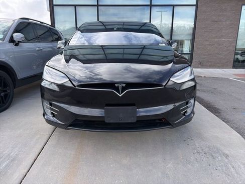 Used 2016 Tesla Model X P90D image 8