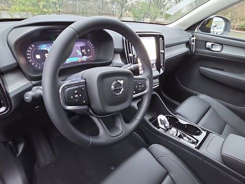 New 2026 Volvo XC40 B5 Plus w/ Protection Package Premier image 7