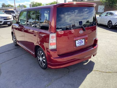 Used 2006 Scion xB FWD image 15