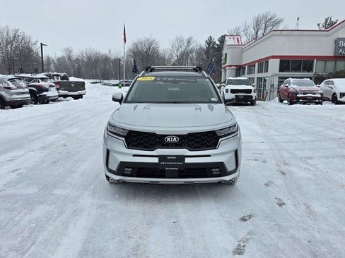 Certified 2021 Kia Sorento EX image 3
