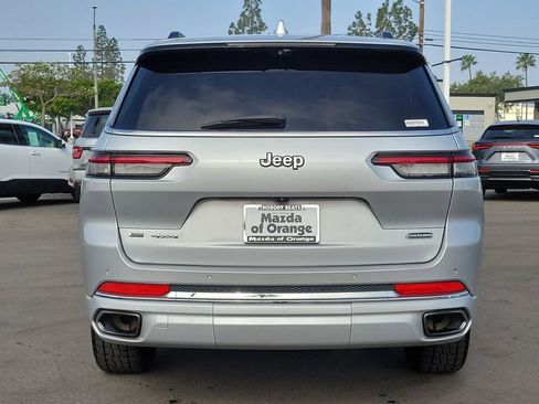 Used 2022 Jeep Grand Cherokee L Overland w/ Luxury Tech Group IV AWD/4WD image 6