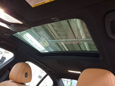 Certified 2023 BMW 530i xDrive w/ Premium Package image 11