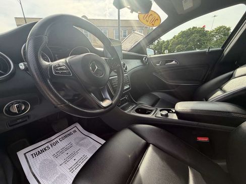 Used 2020 Mercedes-Benz GLA 250 image 13