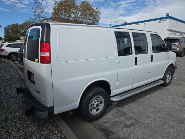 Used 2023 GMC Savana 2500 w/ Driver Convenience Package RWD image 3