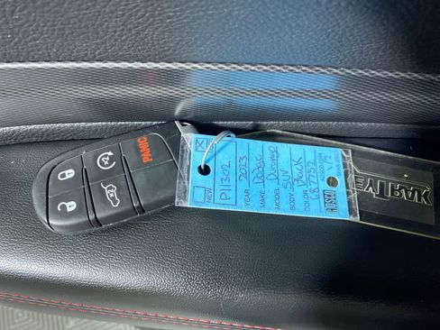 Used 2023 Dodge Durango GT image 24