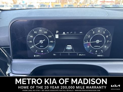 Used 2024 Kia Seltos X-Line AWD/4WD image 17