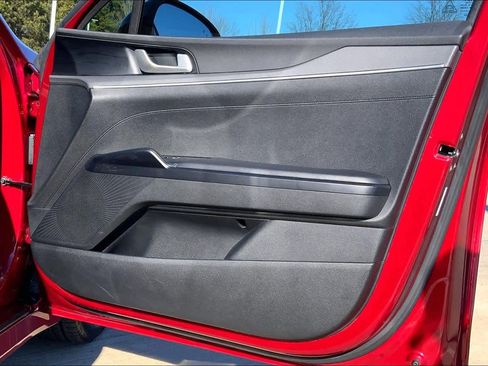 Used 2022 Kia K5 GT-Line image 21