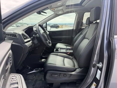 Used 2025 Honda Odyssey EX-L image 12