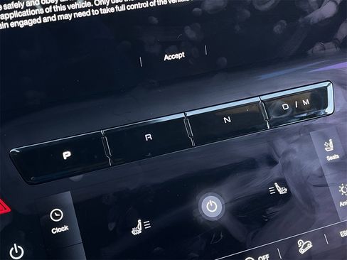 Used 2024 Maserati Grecale GT image 17