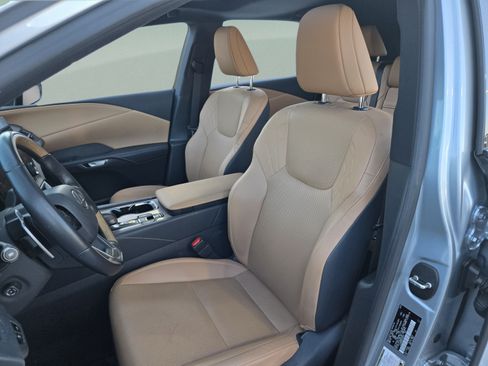 Used 2024 Lexus RX 350 Premium w/ Accessory Package (Z1) FWD image 13