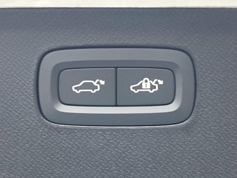 New 2026 Volvo XC90 T8 Ultra image 13