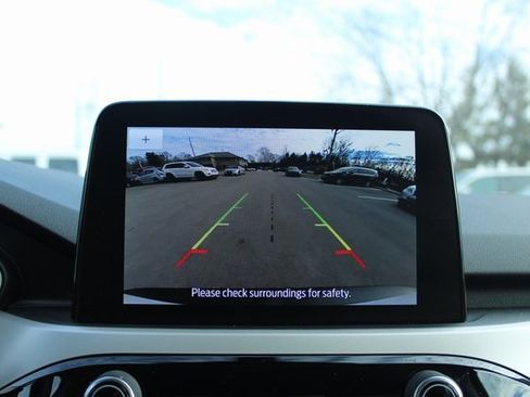 Used 2022 Ford Escape SE w/ Cold Weather Package image 22