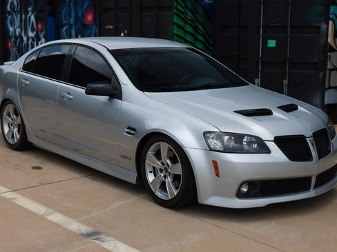 Used 2009 Pontiac G8 GT w/ Premium Package RWD image 17