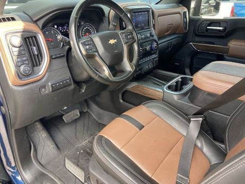 Used 2023 Chevrolet Silverado 3500 High Country image 6