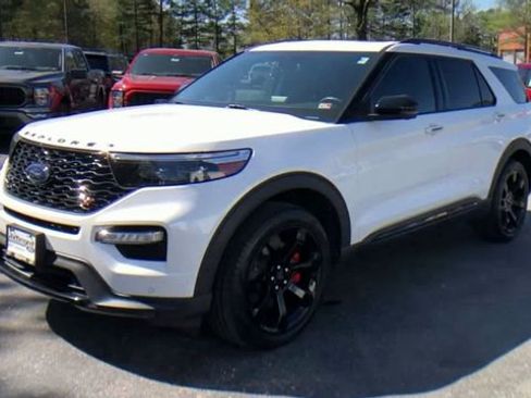 Used 2020 Ford Explorer ST w/ ST Street Pack AWD/4WD image 5