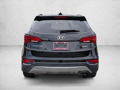 Used 2017 Hyundai Santa Fe Sport FWD image 6