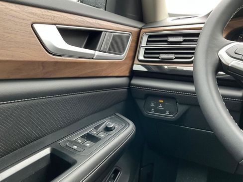 New 2026 Volkswagen Atlas SE image 27