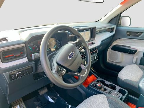 Used 2023 Ford Maverick XLT image 9