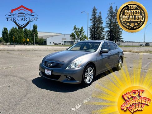Used 2013 INFINITI G37 Journey w/ Premium Pkg RWD image 1