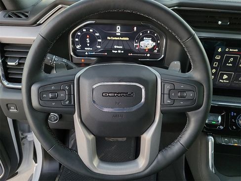 Used 2024 GMC Sierra 1500 Denali w/ Technology Package image 16