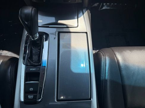 Used 2014 Acura RLX FWD image 21