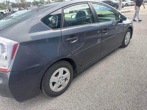 Used 2010 Toyota Prius Two FWD image 5