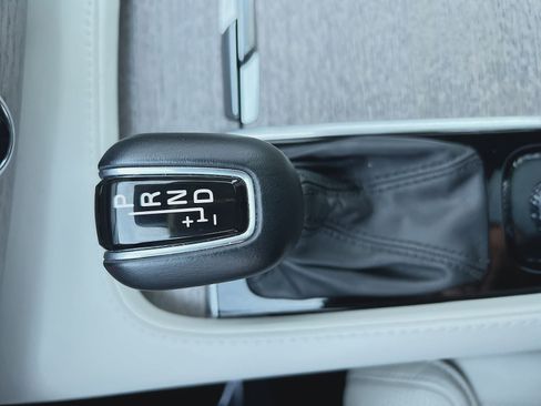 Certified 2022 Volvo XC90 T6 Inscription w/ Climate Package image 22