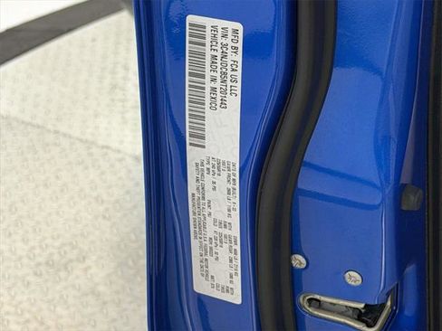 Certified 2022 Jeep Compass Limited w/ Sun and Sound Group image 30