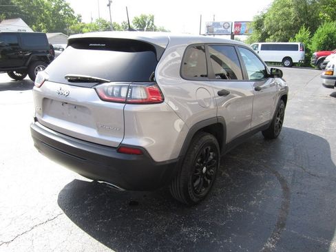 Used 2021 Jeep Cherokee Sport w/ Popular Appearance Group AWD/4WD image 4