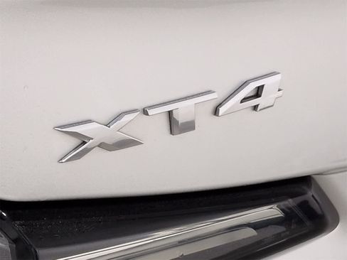 Used 2022 Cadillac XT4 Sport w/ Cold Weather Package image 13