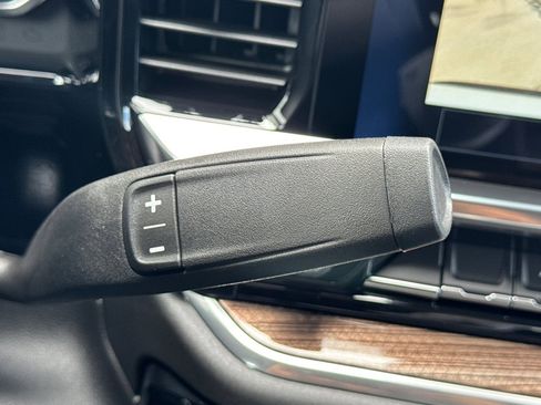 New 2025 Chevrolet Silverado 1500 LT image 21