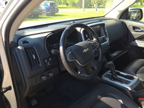 Used 2020 Chevrolet Colorado LT w/ Luxury Package AWD/4WD image 9