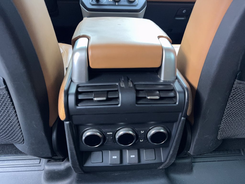 Used 2023 Land Rover Defender 130 First Edition AWD/4WD image 74